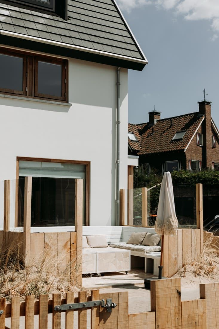 Lounge-Terrasse an der Vorderseite